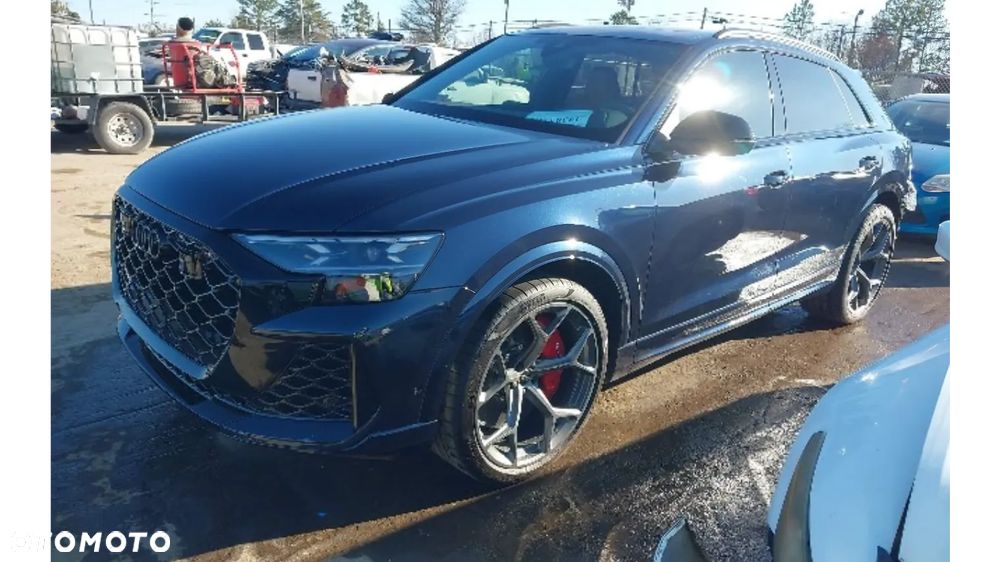 Audi RS Q8 - 2