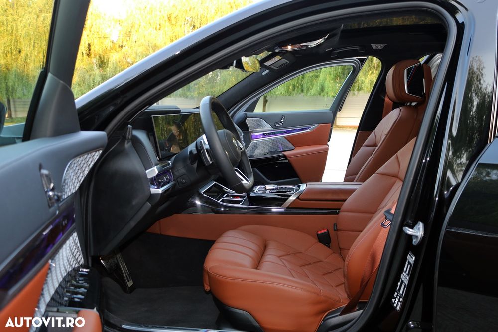 BMW Seria 7 - 30