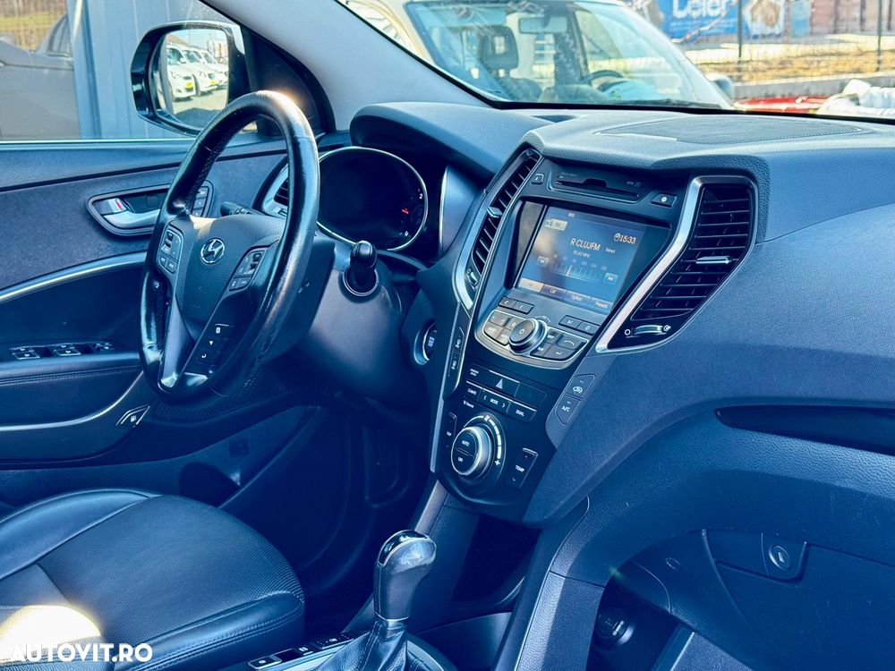 Hyundai Santa Fe 2.2 CRDi 4WD CPF Automatik Premium - 6