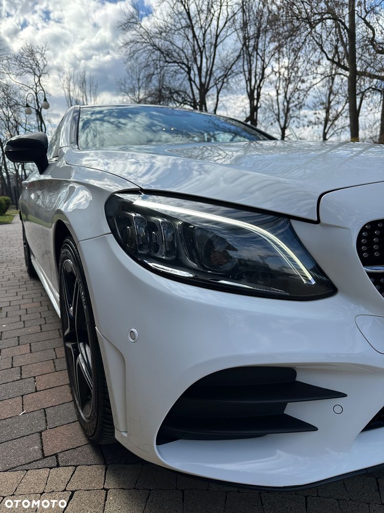 Mercedes-Benz Klasa C 200 9G-TRONIC - 24