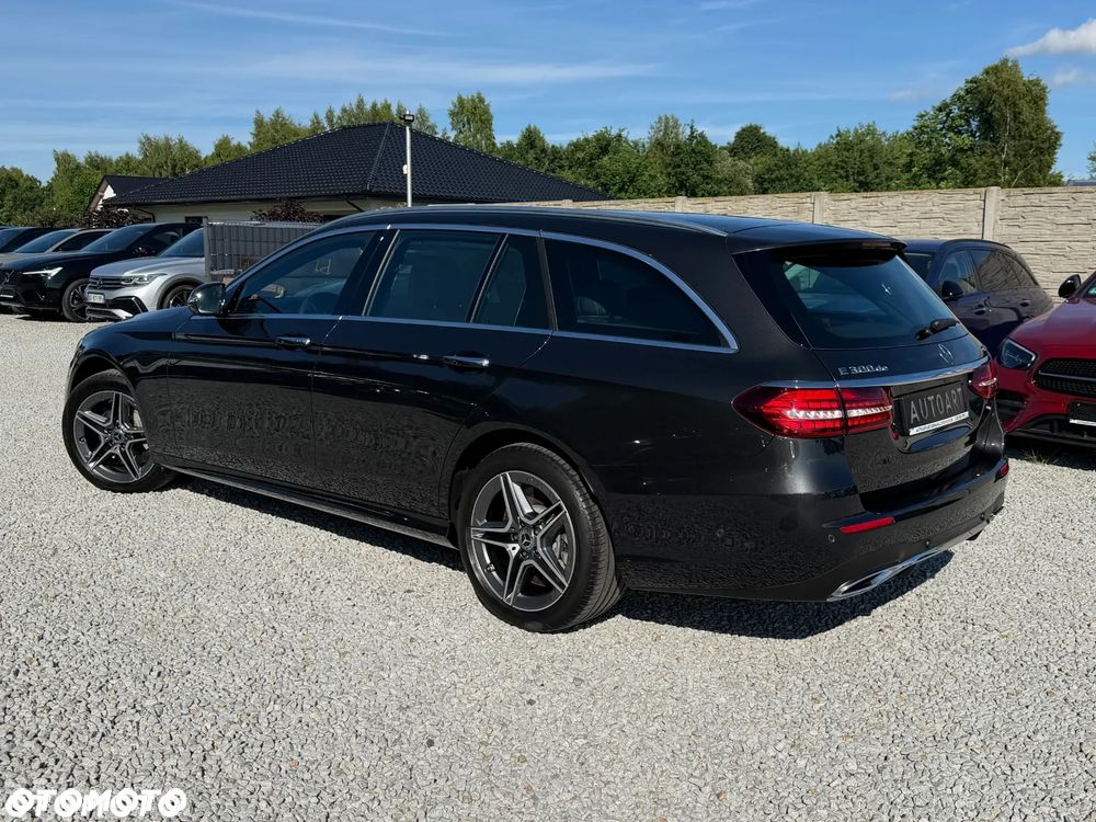 Mercedes-Benz Klasa E 300 de PHEV 4-Matic AMG 9G-Tronic - 11