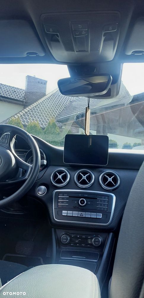 Mercedes-Benz Klasa A 200 d 7G-DCT - 7