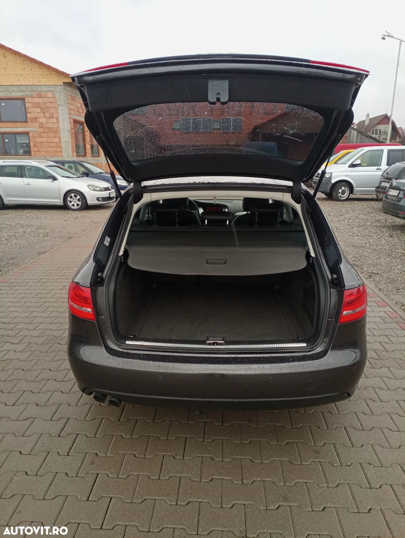 Audi A4 2.0 TDI Quattro Avant - 11