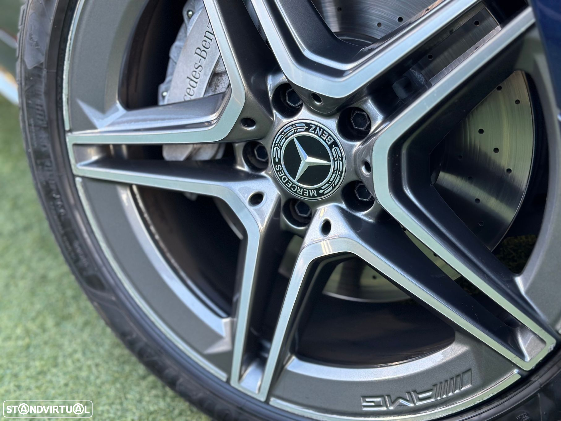 Mercedes-Benz CLS 350 d 4Matic AMG Line - 5