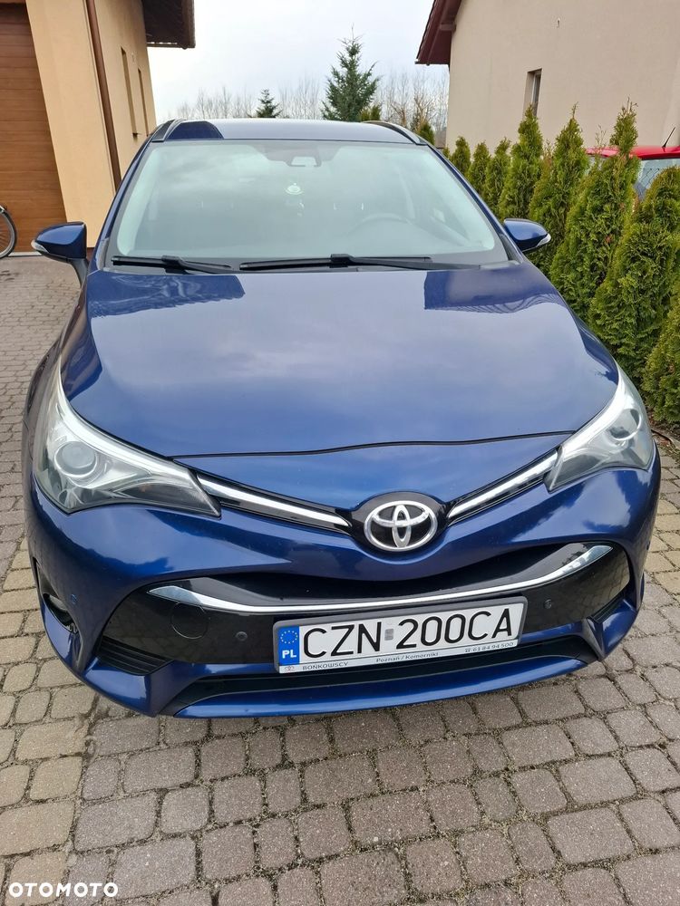 Toyota Avensis 2.0 D-4D Prestige - 3