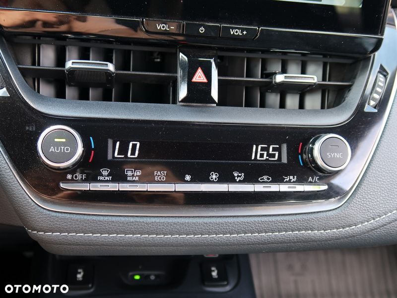 Toyota Corolla 1.8 Hybrid Comfort - 17