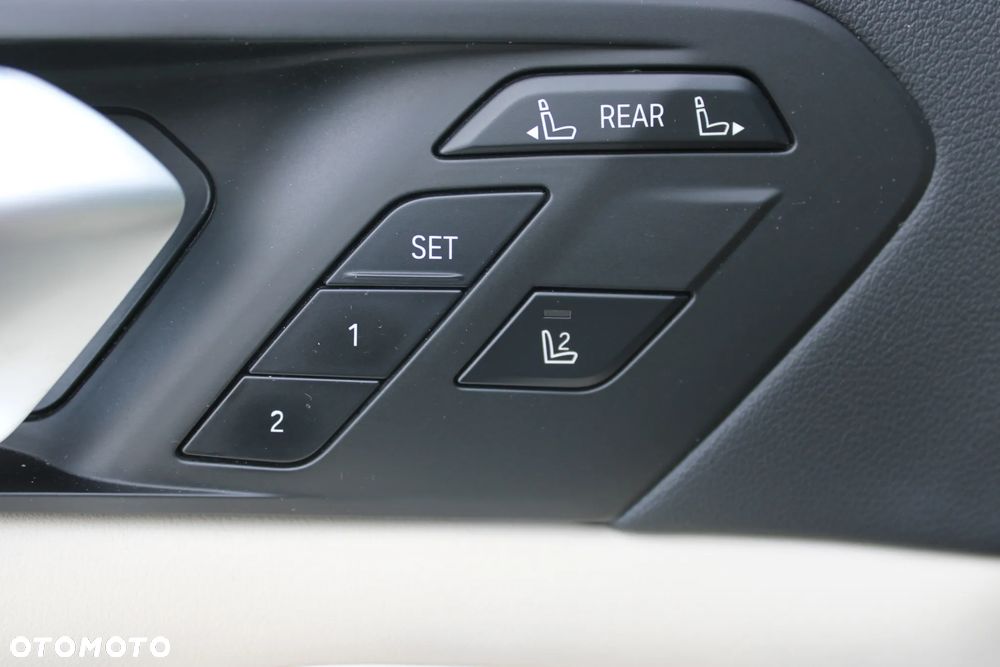 BMW X7 M50d sport - 21