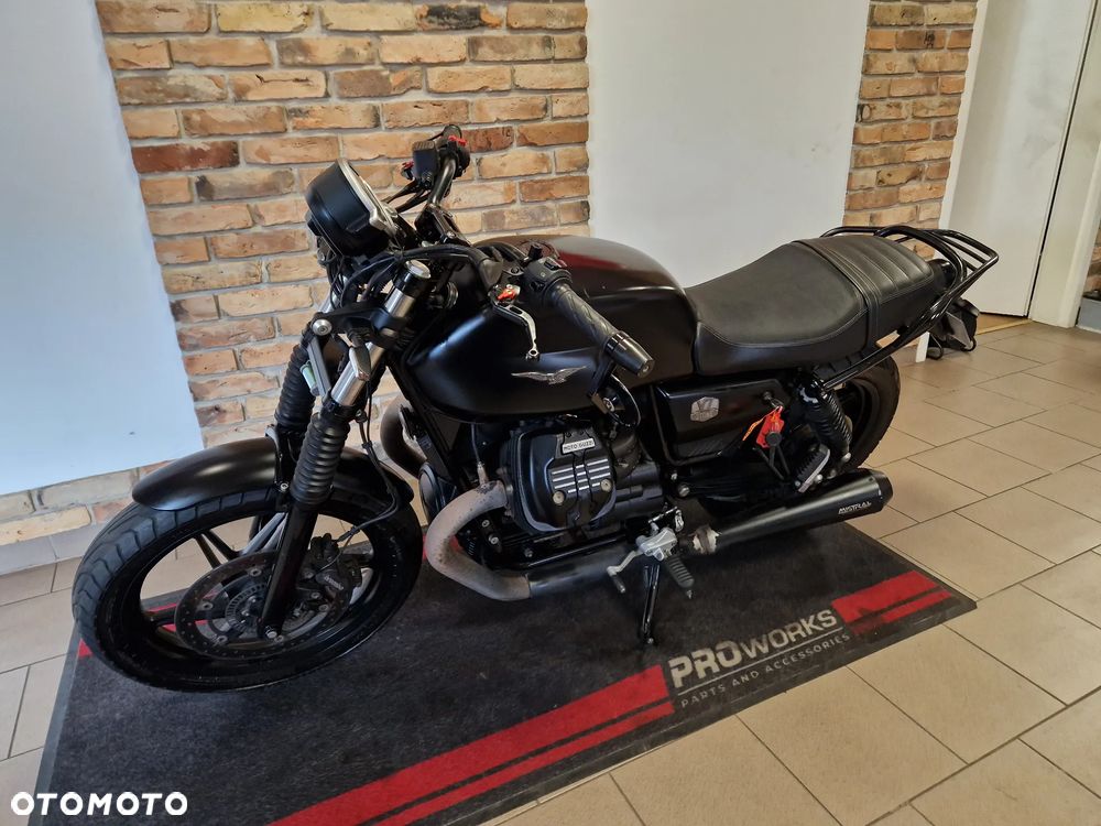 Moto Guzzi V7 - 5