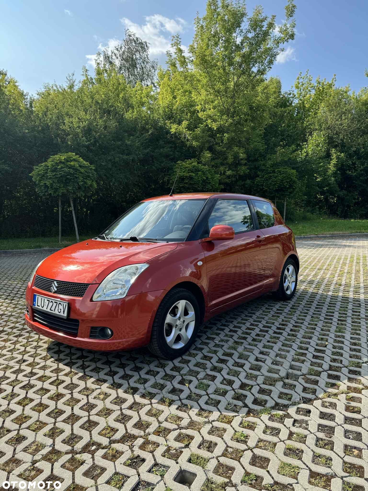 Suzuki Swift 1.3 GC - 1