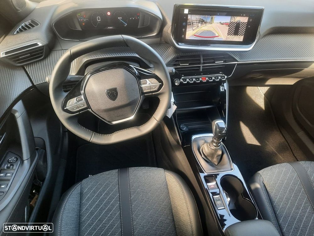 Peugeot 2008 1.2 PureTech Allure - 6