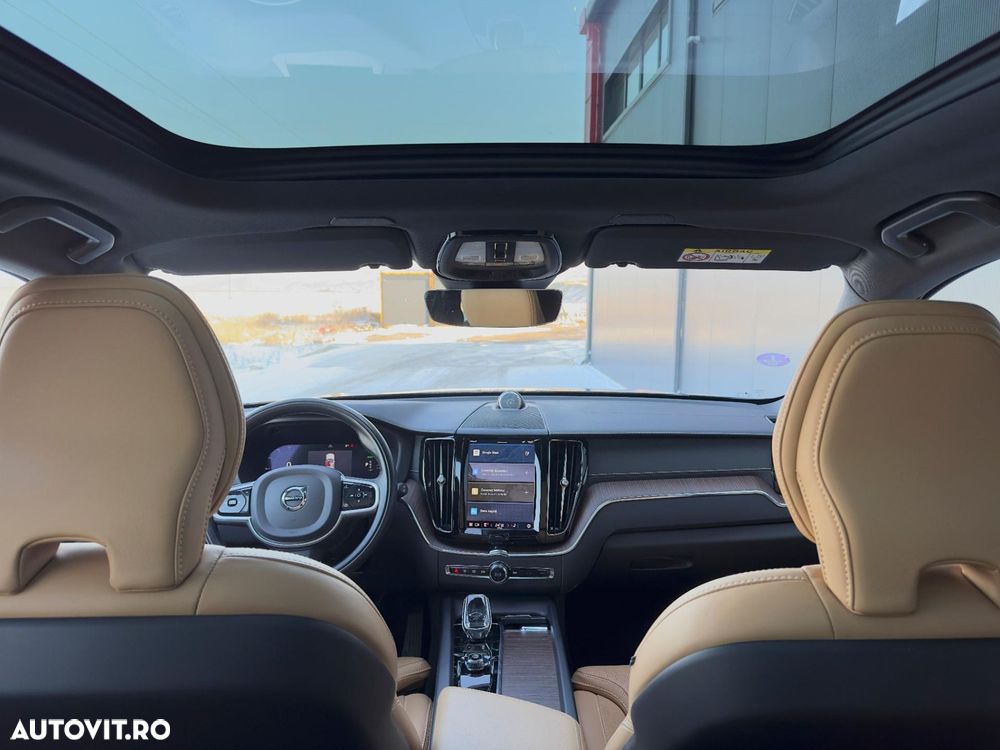 Volvo XC 60 Recharge T8 Twin Engine eAWD Inscription - 31