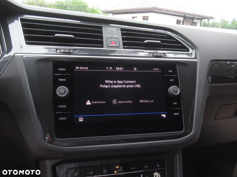 Volkswagen Tiguan 2.0 TSI 4Mot Elegance DSG - 32
