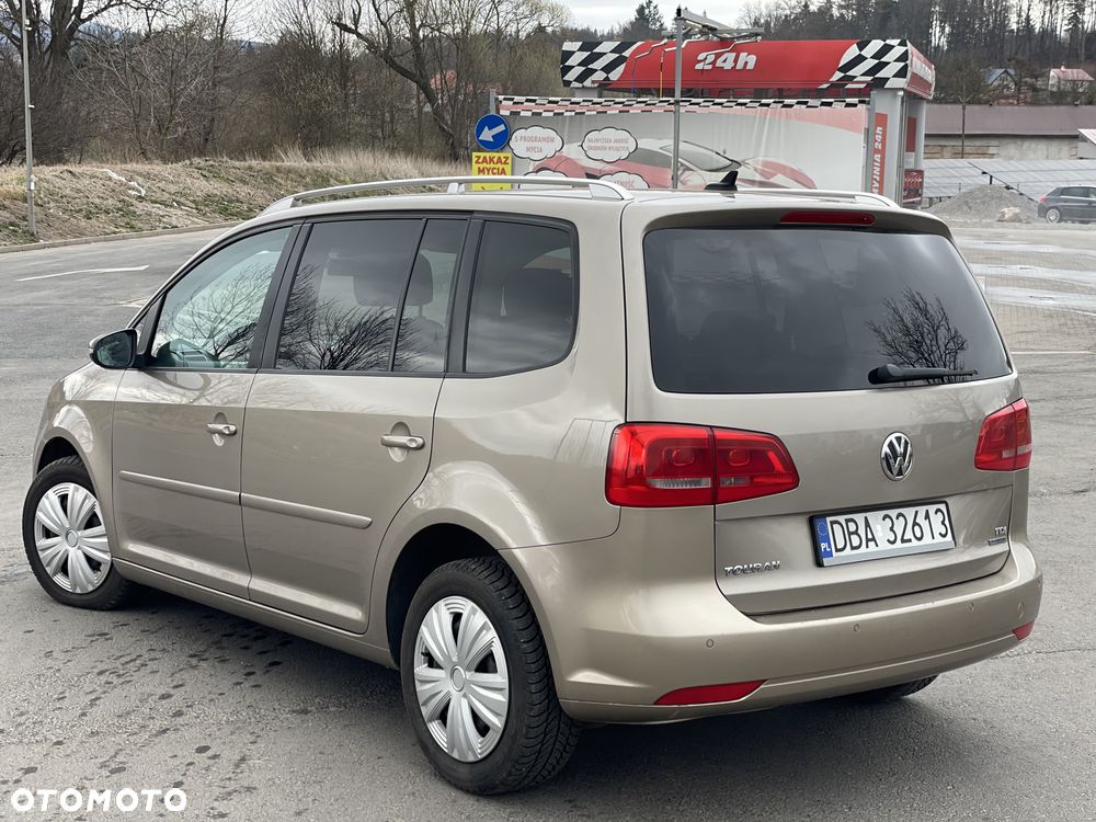 Volkswagen Touran 1.6 TDI DPF BlueMotion Technology Comfortline - 4