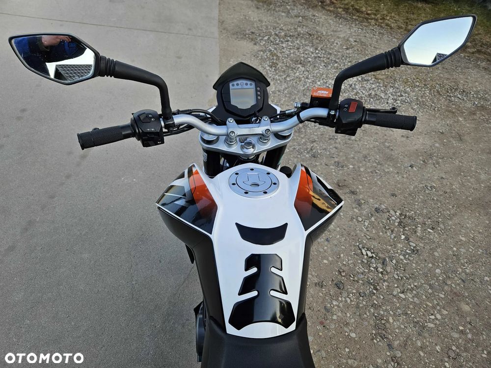 KTM Duke - 22