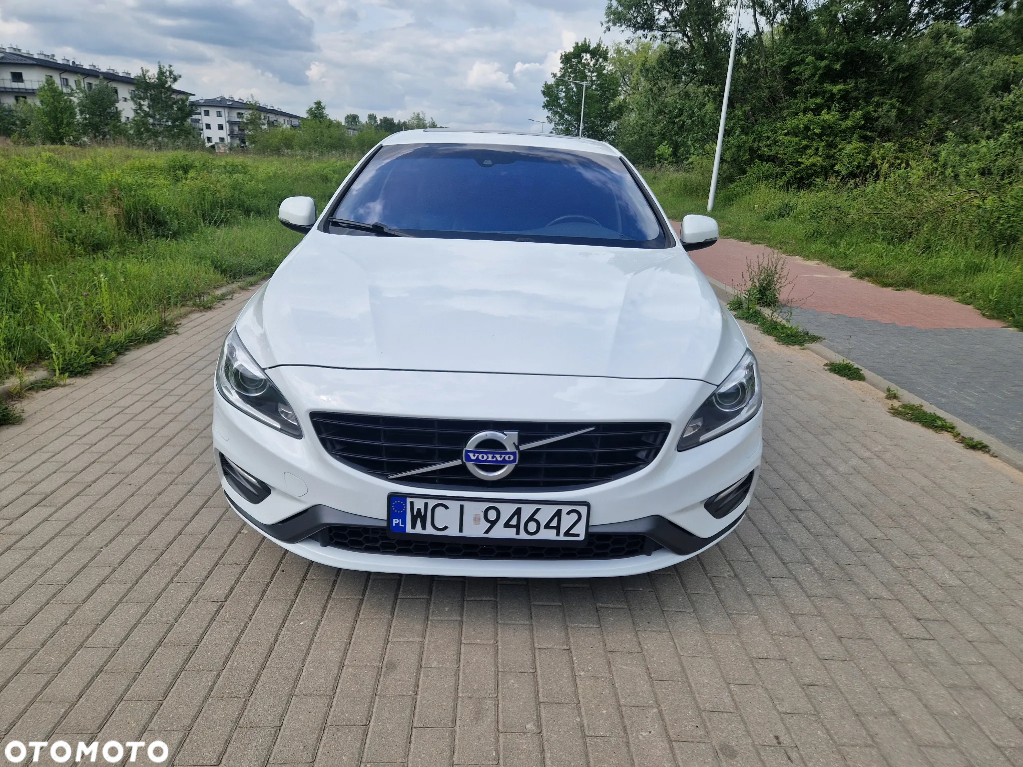 Volvo S60 T5 Drive-E Dynamic Edition (Momentum) - 2