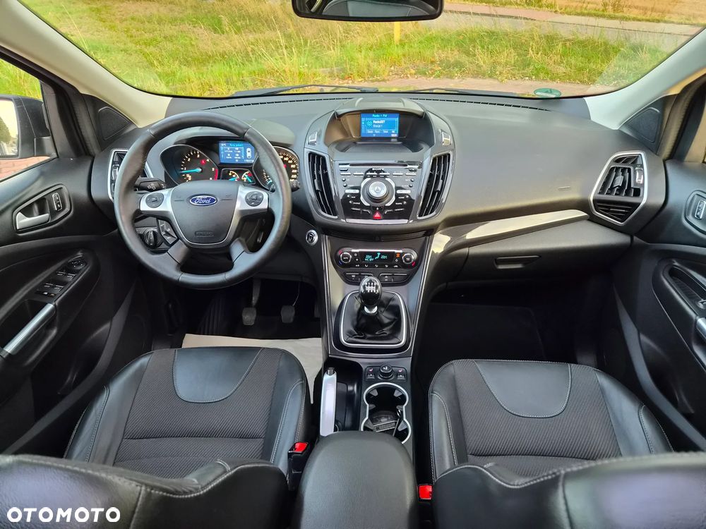 Ford Kuga 2.0 TDCi 4x4 Titanium - 19