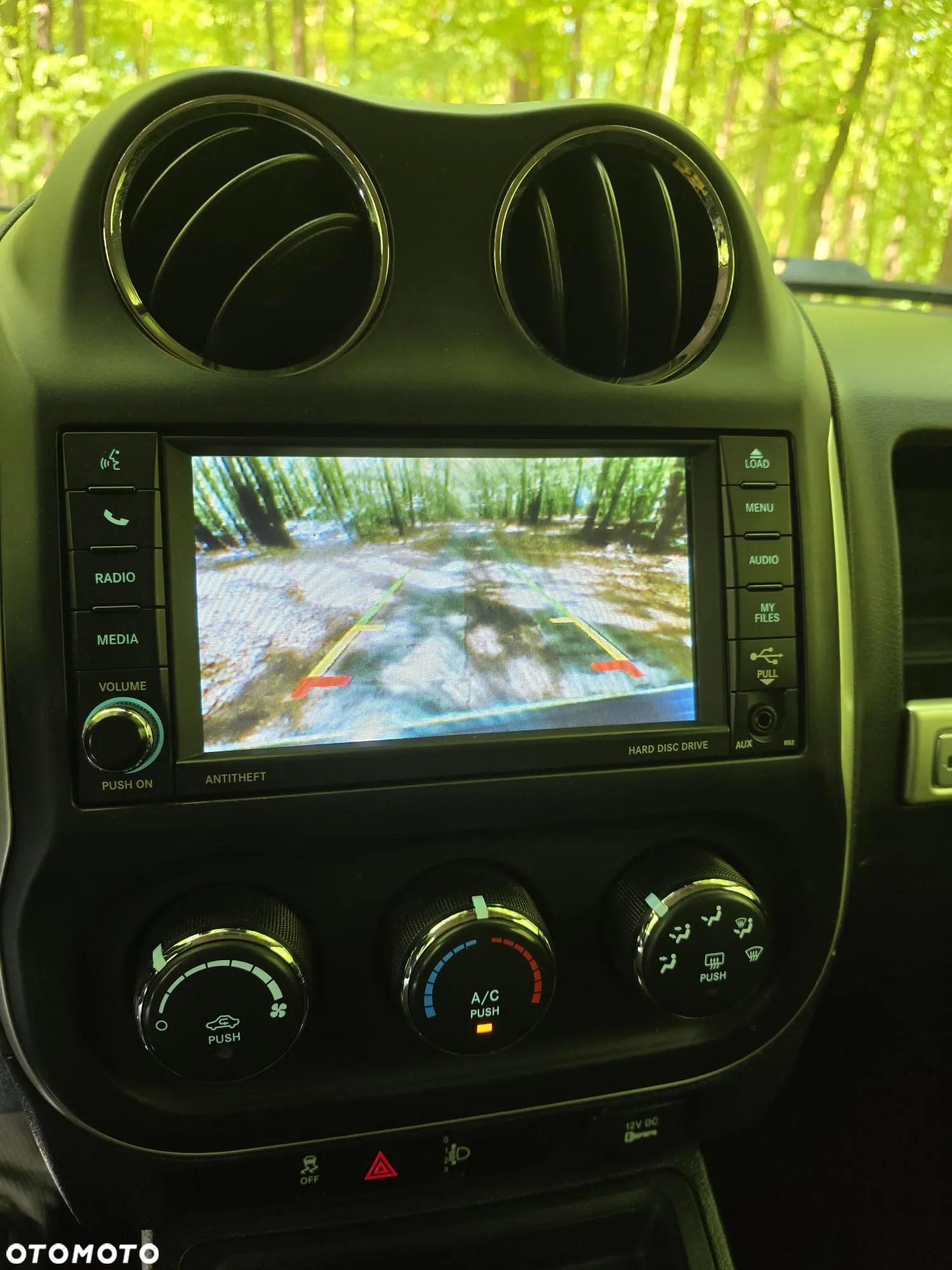 Jeep Compass 2.0 4x2 North - 19