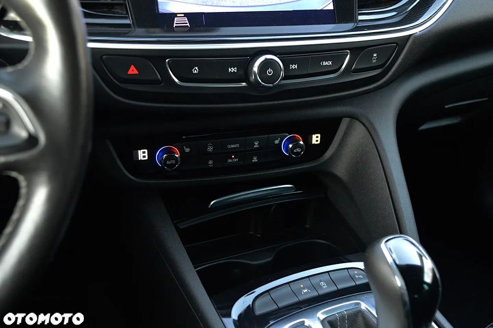 Opel Insignia 1.5 Direct Inj Turbo Exclusive - 14