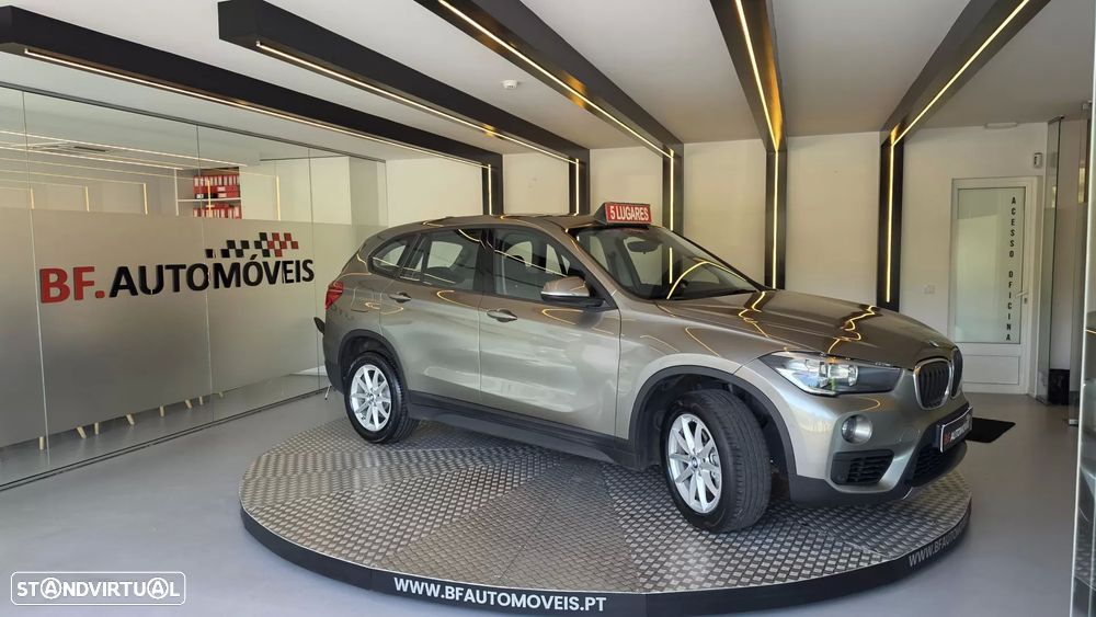 BMW X1 18 d sDrive Auto - 10