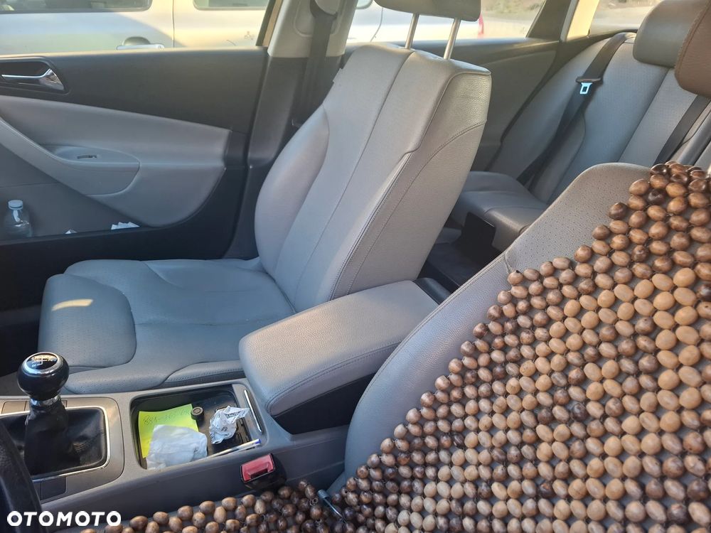 Volkswagen Passat 1.9 TDI Comfortline - 3
