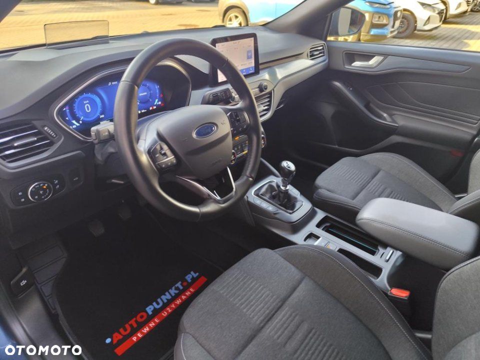 Ford Focus - 9