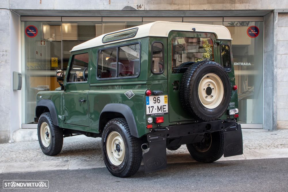 Land Rover Defender 90 2.5 TD5 Metal Top - 28