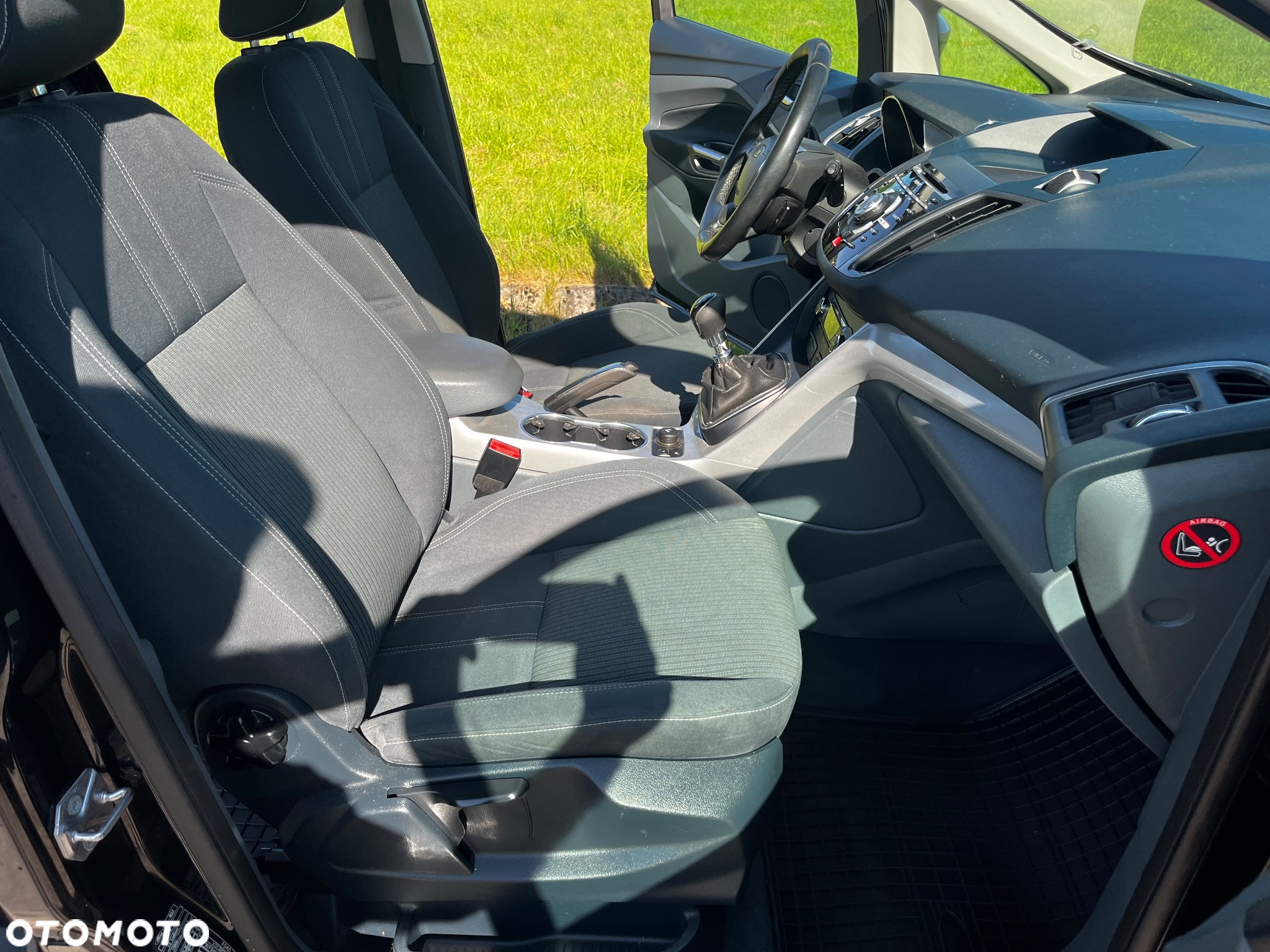 Ford C-MAX 1.6 EcoBoost Titanium - 25