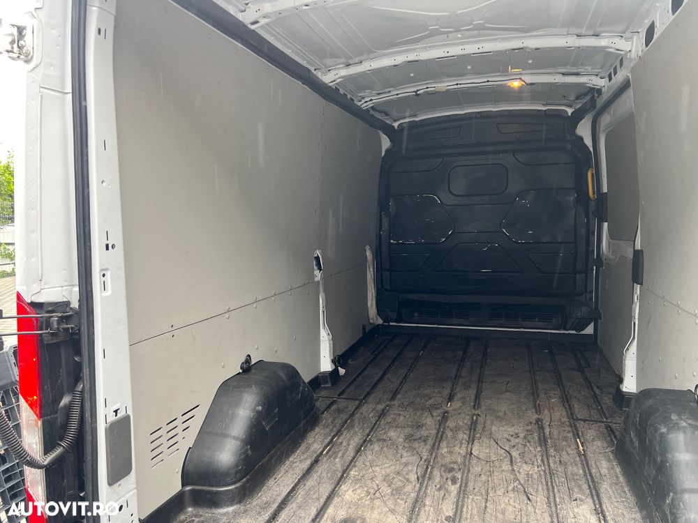 Ford Transit - 6