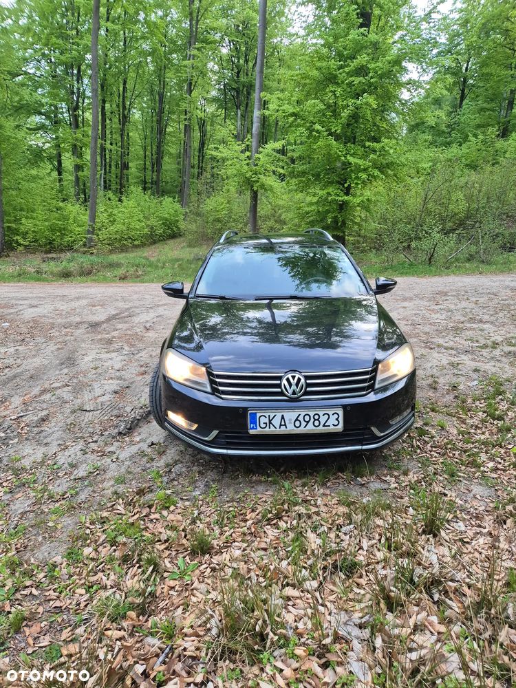 Volkswagen Passat 1.6 TDI DPF BlueMotion - 1