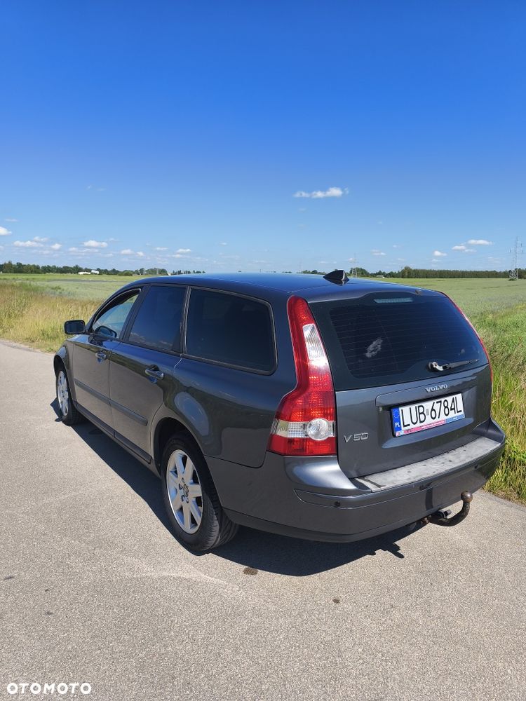 Volvo V50 - 4