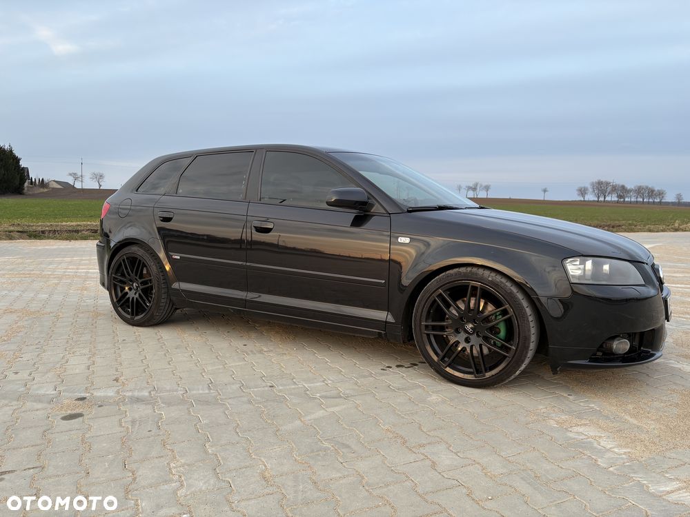 Audi A3 Sportback - 2