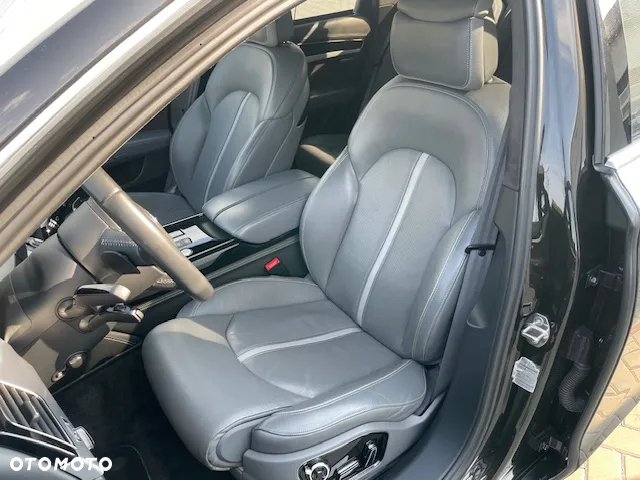 Audi A8 4.2 TDI Quattro - 9