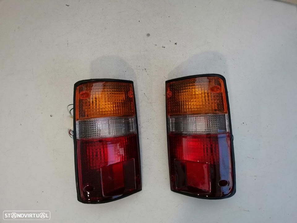 farolim farol trás esquerdo / direito toyota Hilux 1989 a 1997 (novo) - 2