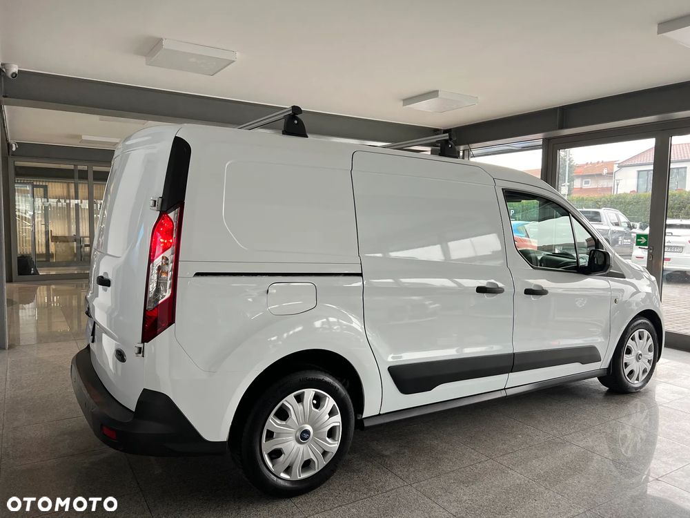 Ford Connect - 17