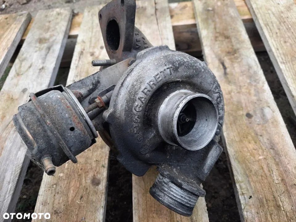 Turbina turbosprężarka volvo S60 2,4 D5 V70 XC70 - 2