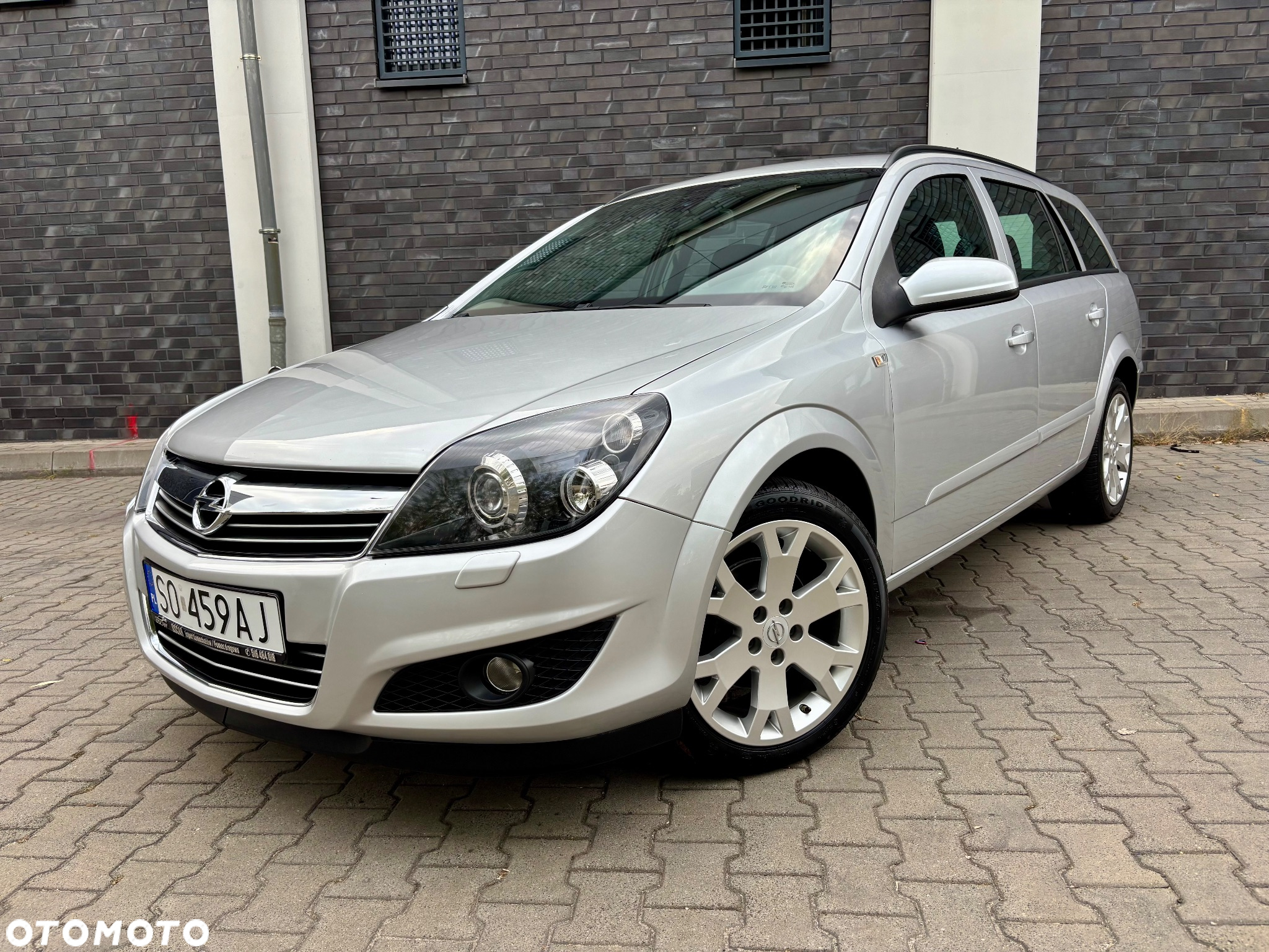 Opel Astra - 32