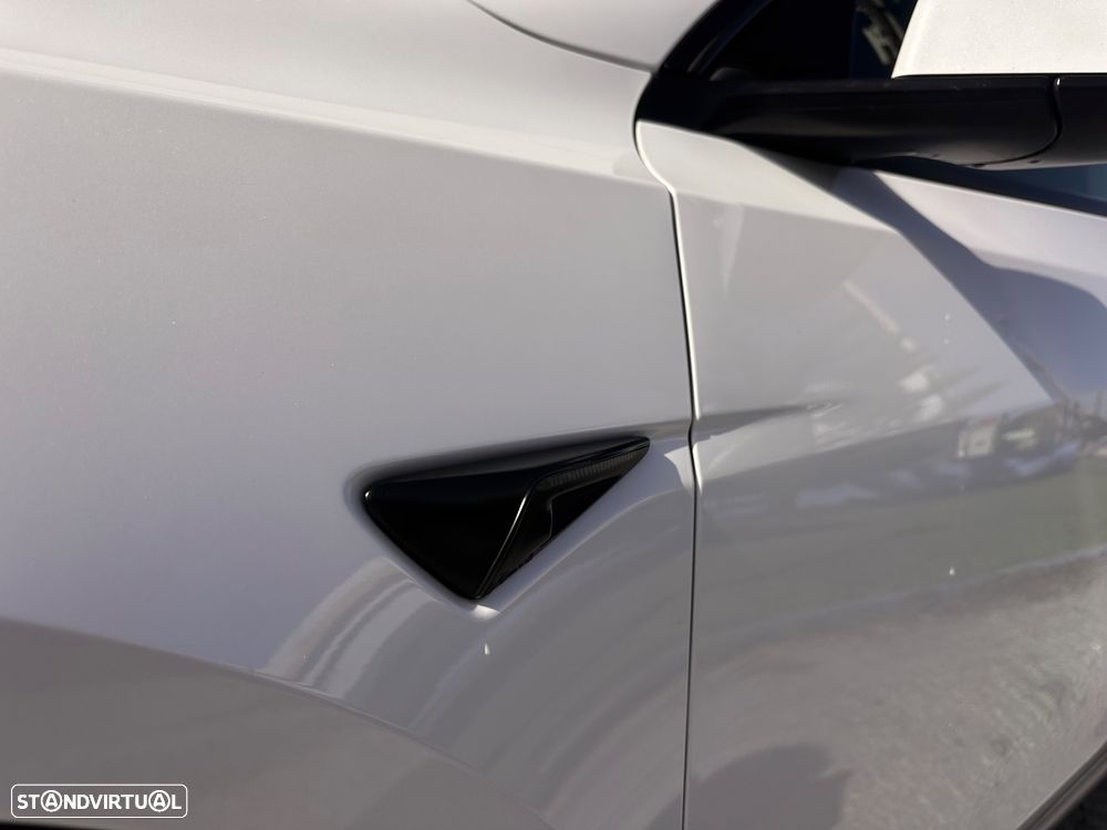 Tesla Model Y Tração Traseira - 14