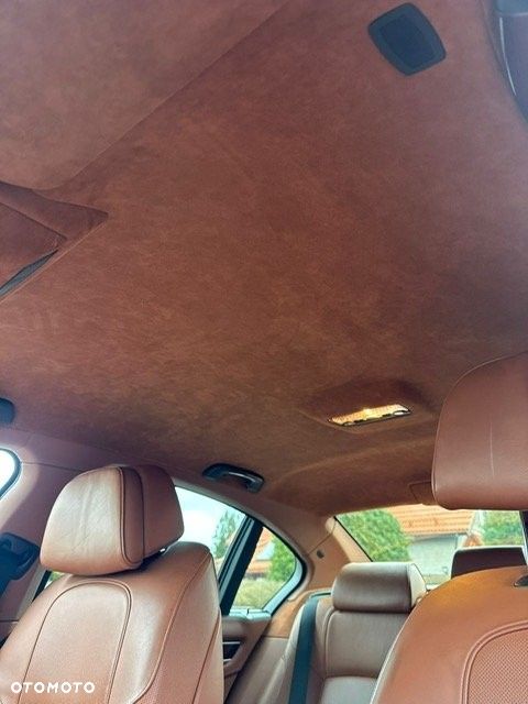 BMW Seria 7 740d xDrive - 16