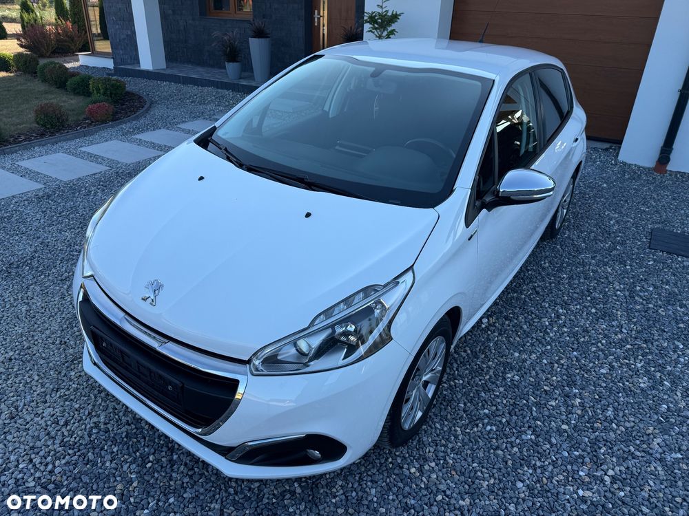 Peugeot 208 82 VTI Style - 5