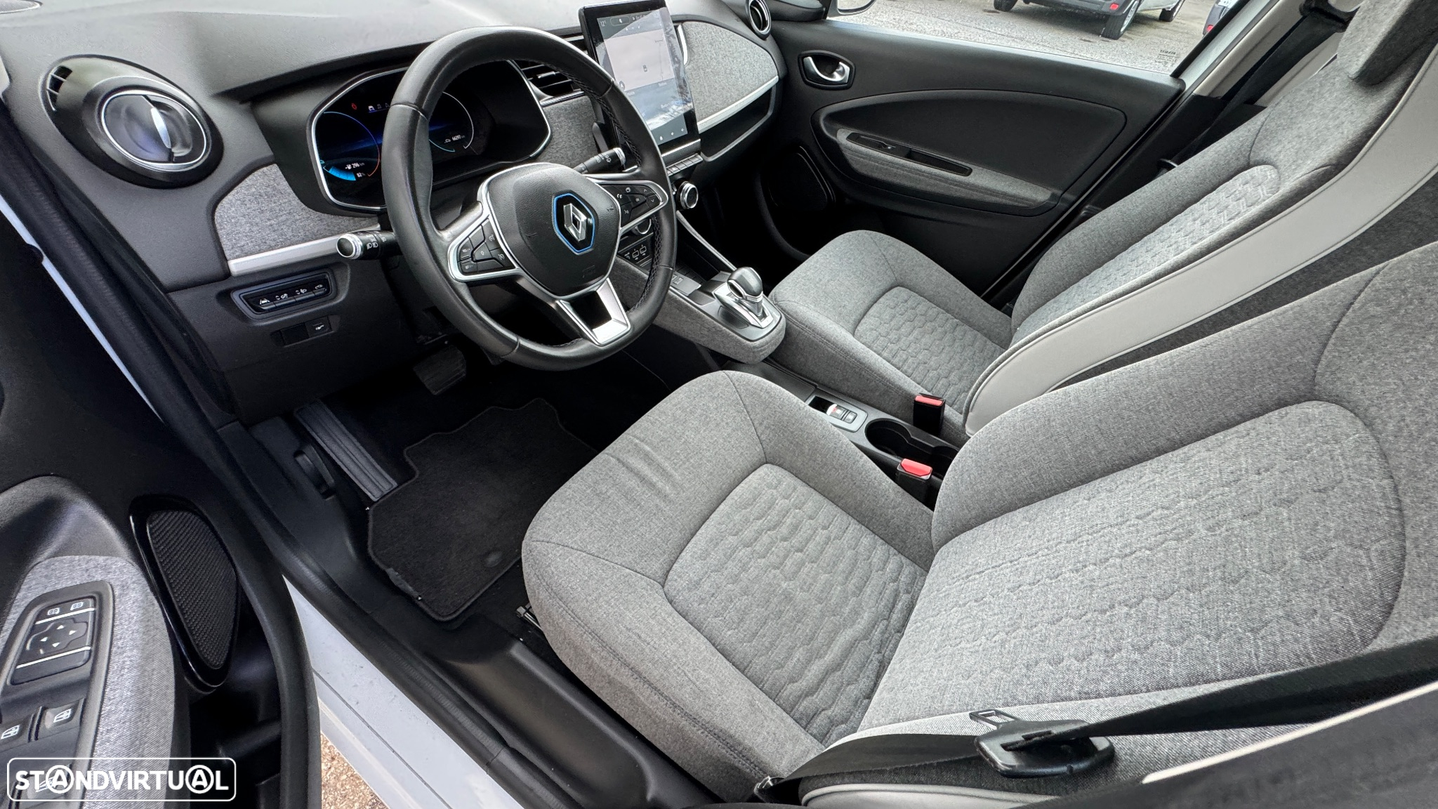 Renault Zoe (c/ Bateria) Intens 50 - 38