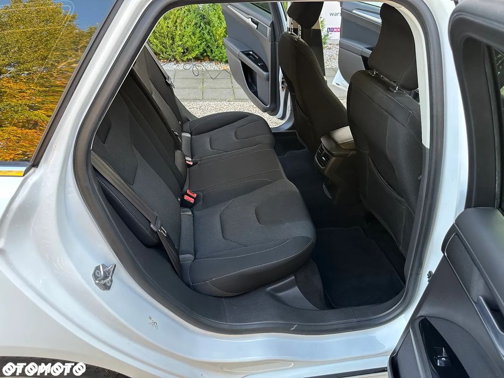 Ford Mondeo 2.0 TDCi Titanium PowerShift - 37