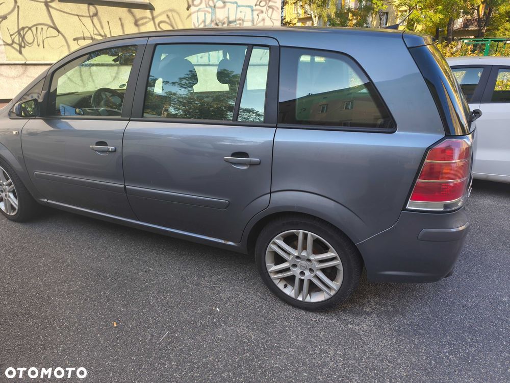 Opel Zafira