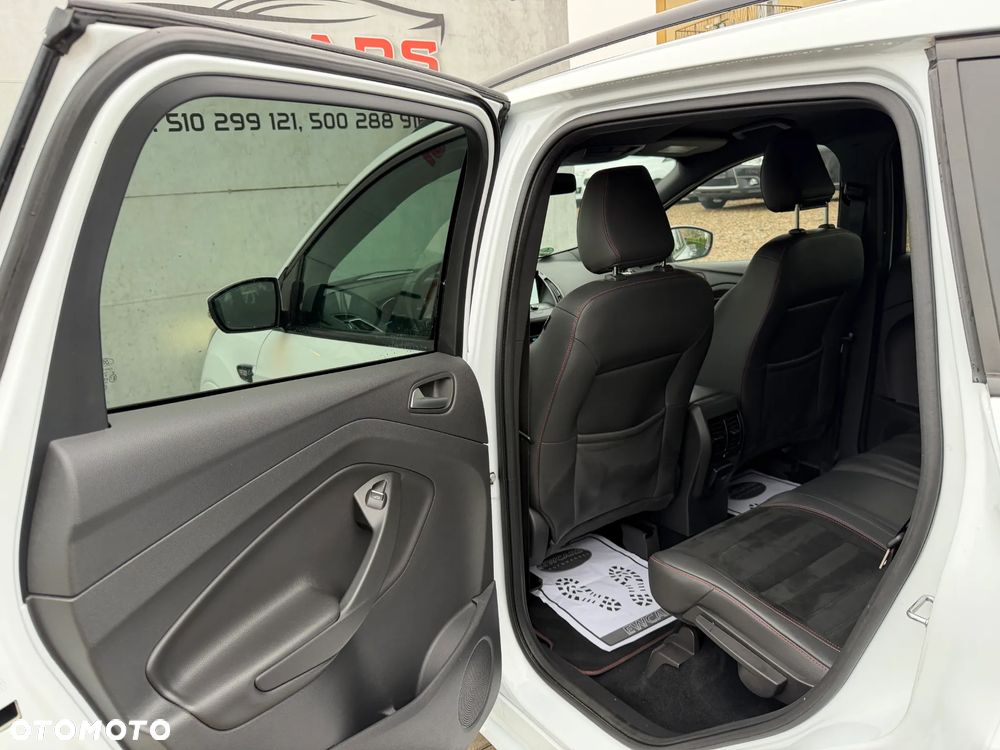 Ford Kuga 1.5 EcoBoost AWD ST-Line ASS - 21