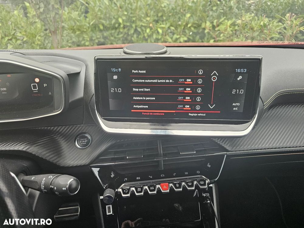 Peugeot 2008 1.2 PureTech EAT8 STT GT - 5