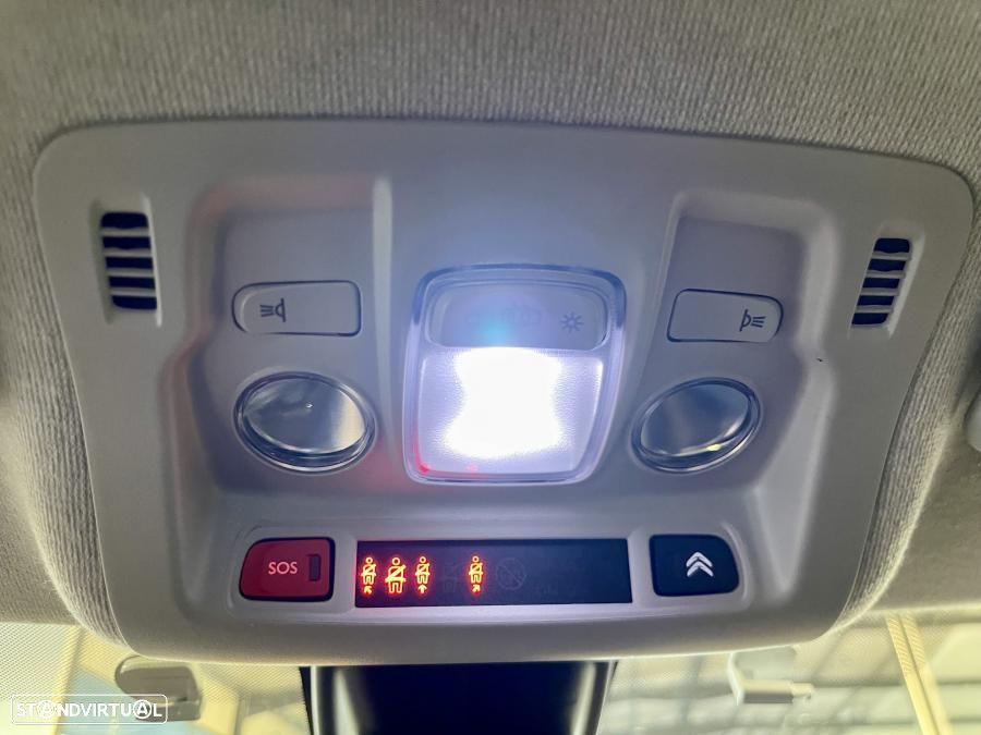 Citroën C3 1.2 PureTech Shine Pack - 21