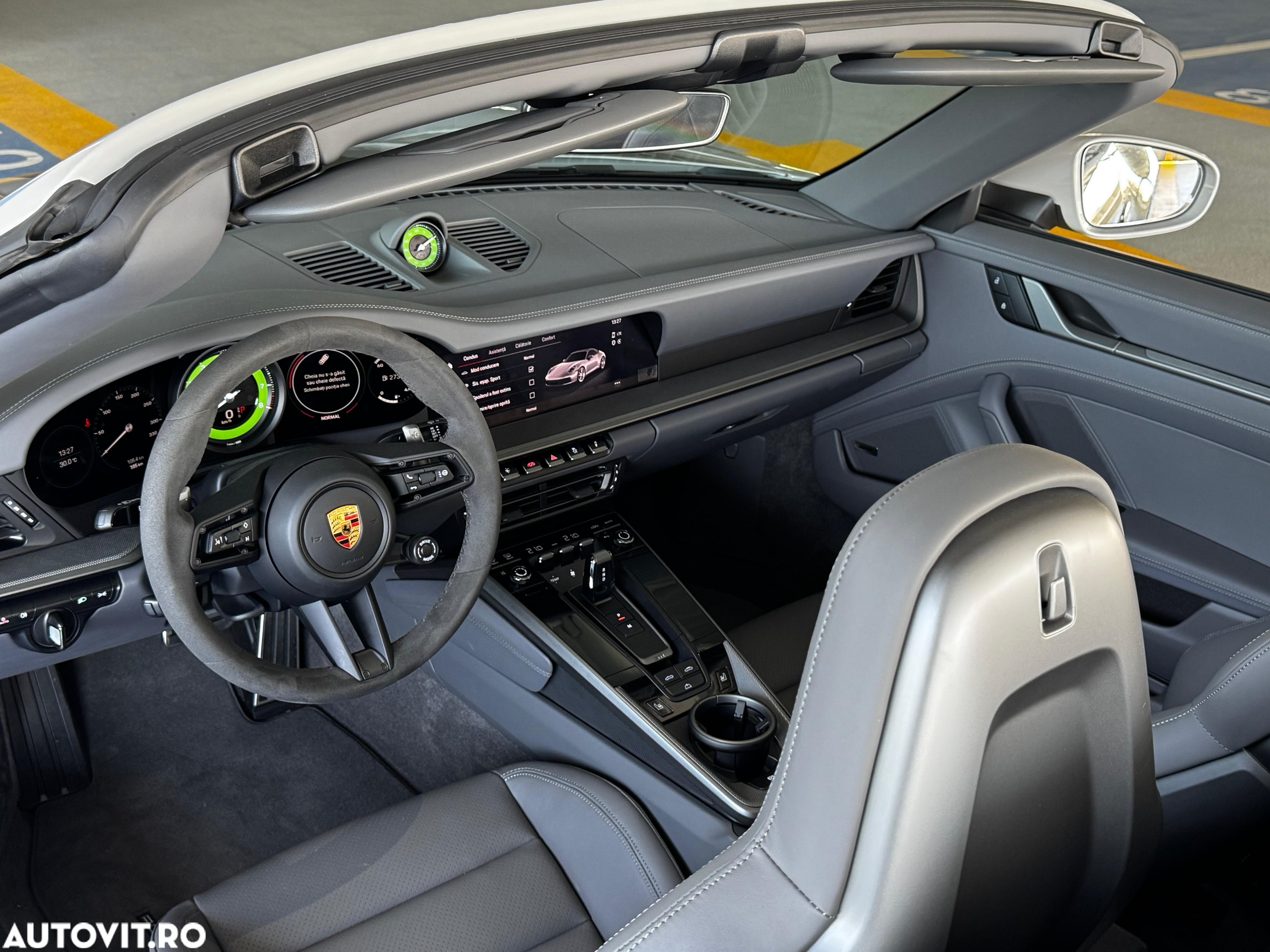 Porsche 911 Carrera 4S Cabriolet PDK - 20