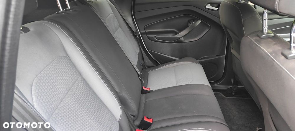 Ford Kuga 2.0 TDCi 2x4 Trend - 29