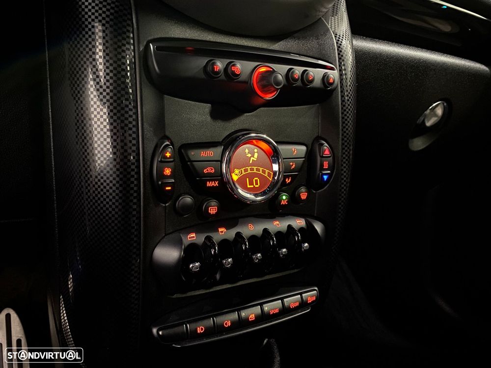 MINI Countryman Cooper SD ALL4 - 10