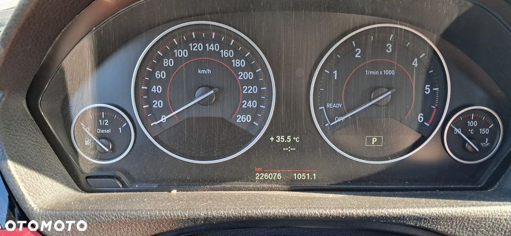 BMW Seria 3 318d - 22