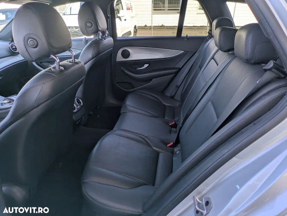 Mercedes-Benz E 200 d T-Modell Aut - 9